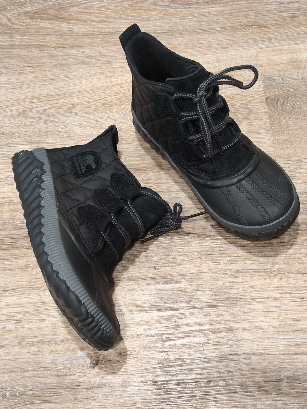 😎❤️❄️ Sorel Women's Black Quilted Waterproof Winter Boots size 7 😎❤️❄️
